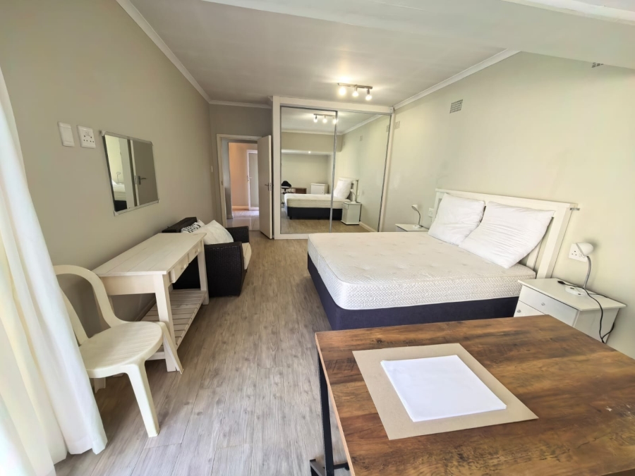 3 Bedroom Property for Sale in Bonza Bay Eastern Cape